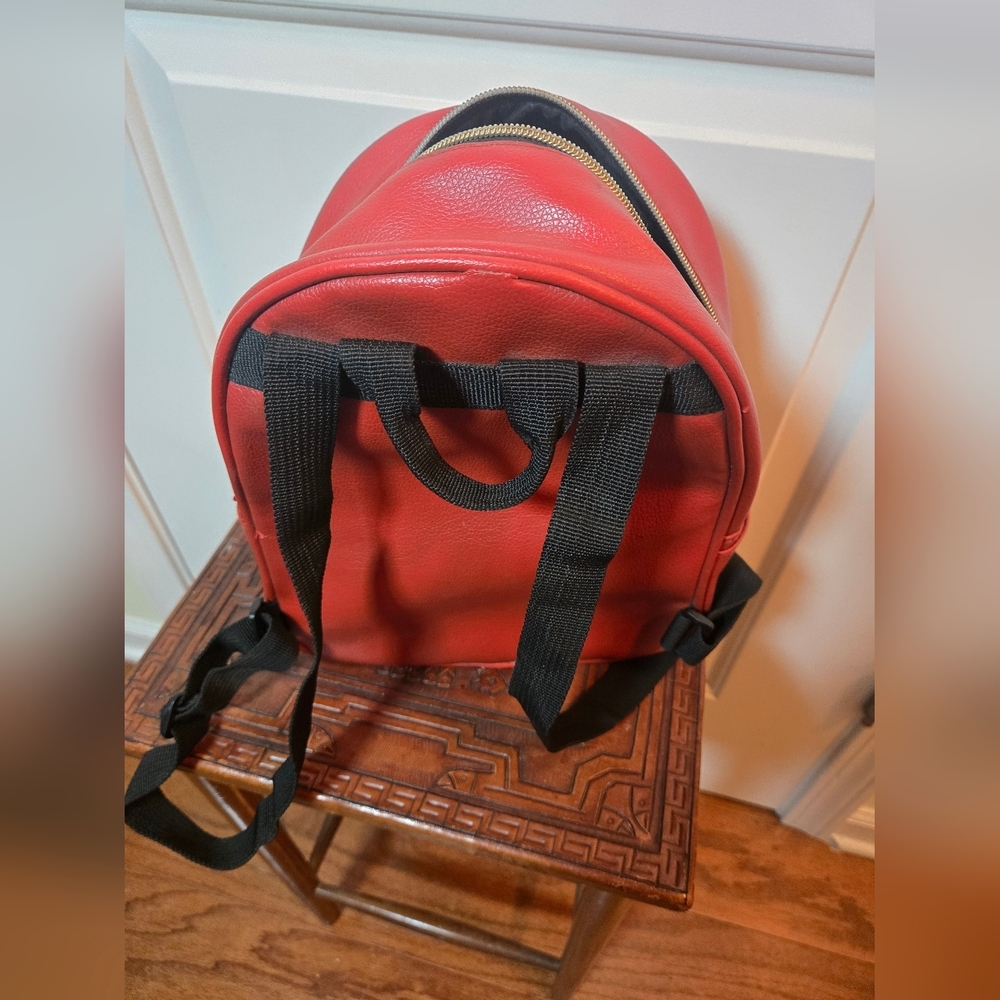 Gryffindor Red Backpack - Picture 5 of 5